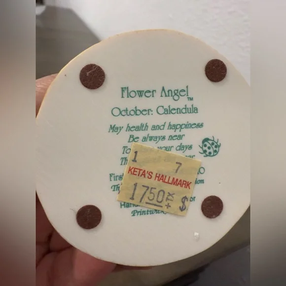 Linda Grayson October Flower Angel Figurine Handmade Colendula Vintage 1995 - Picture 8 of 8